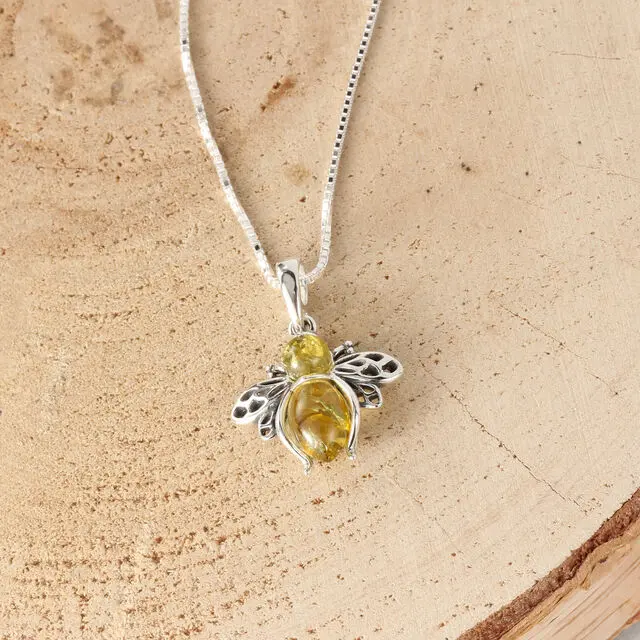 925 Sterling Silver Bee Pendant Set With Lemon Baltic Amber